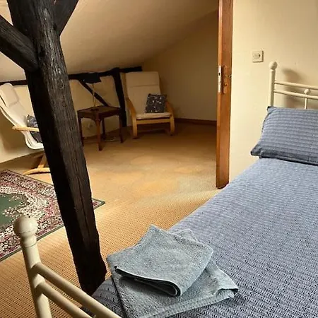 Les Casaniers, La Petite Maison Saint-Estephe (Dordogne)
